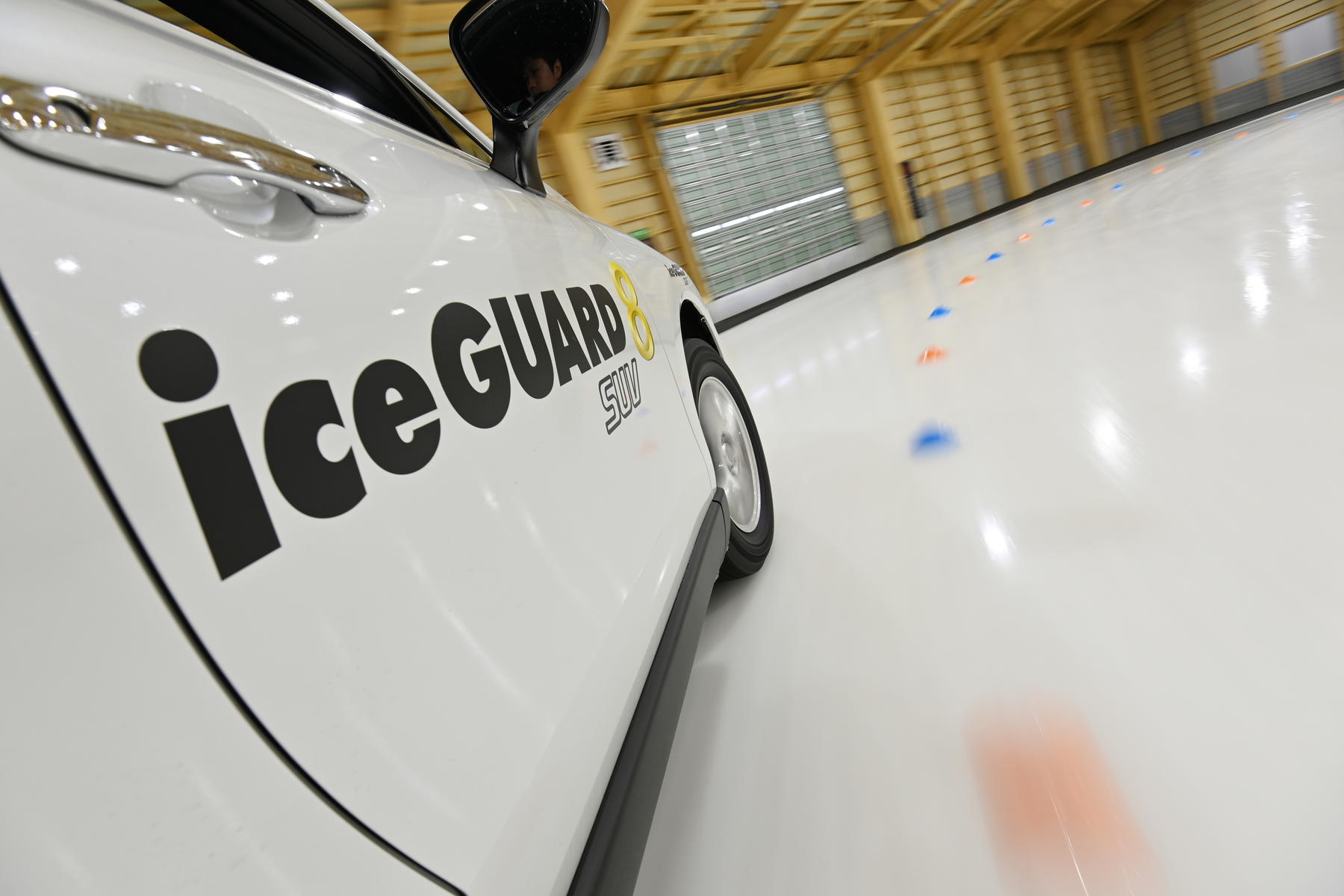 iceGUARD 8 SUV 氷上旋回 〜 画像14