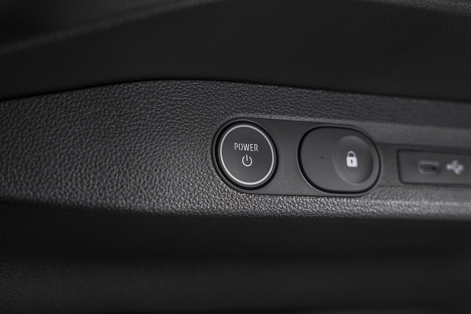 日産が欧州に新型EV「ピクソ」を投入 〜 画像9