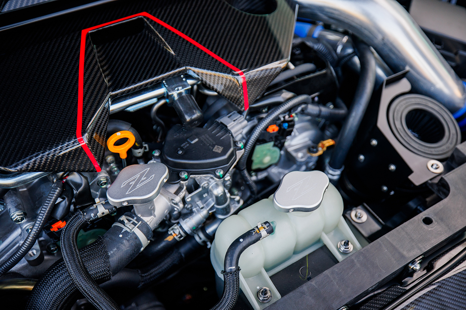 Nissan Z Kaze エンジンルーム