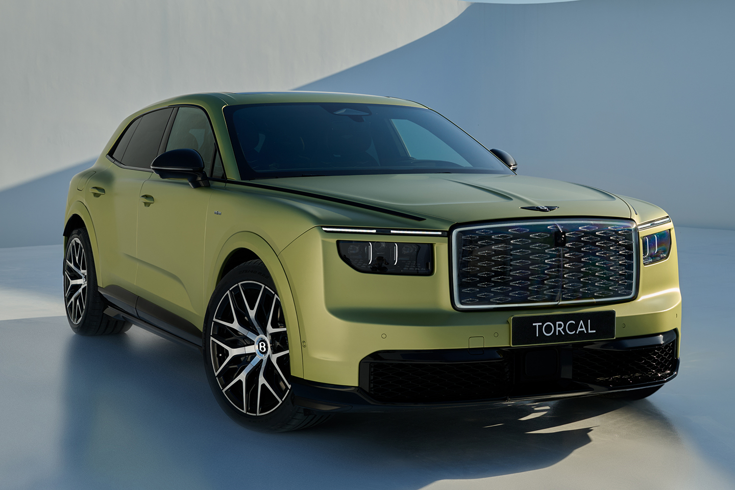 ベントレー初の電気自動車「トルカル」誕生 〜 画像5