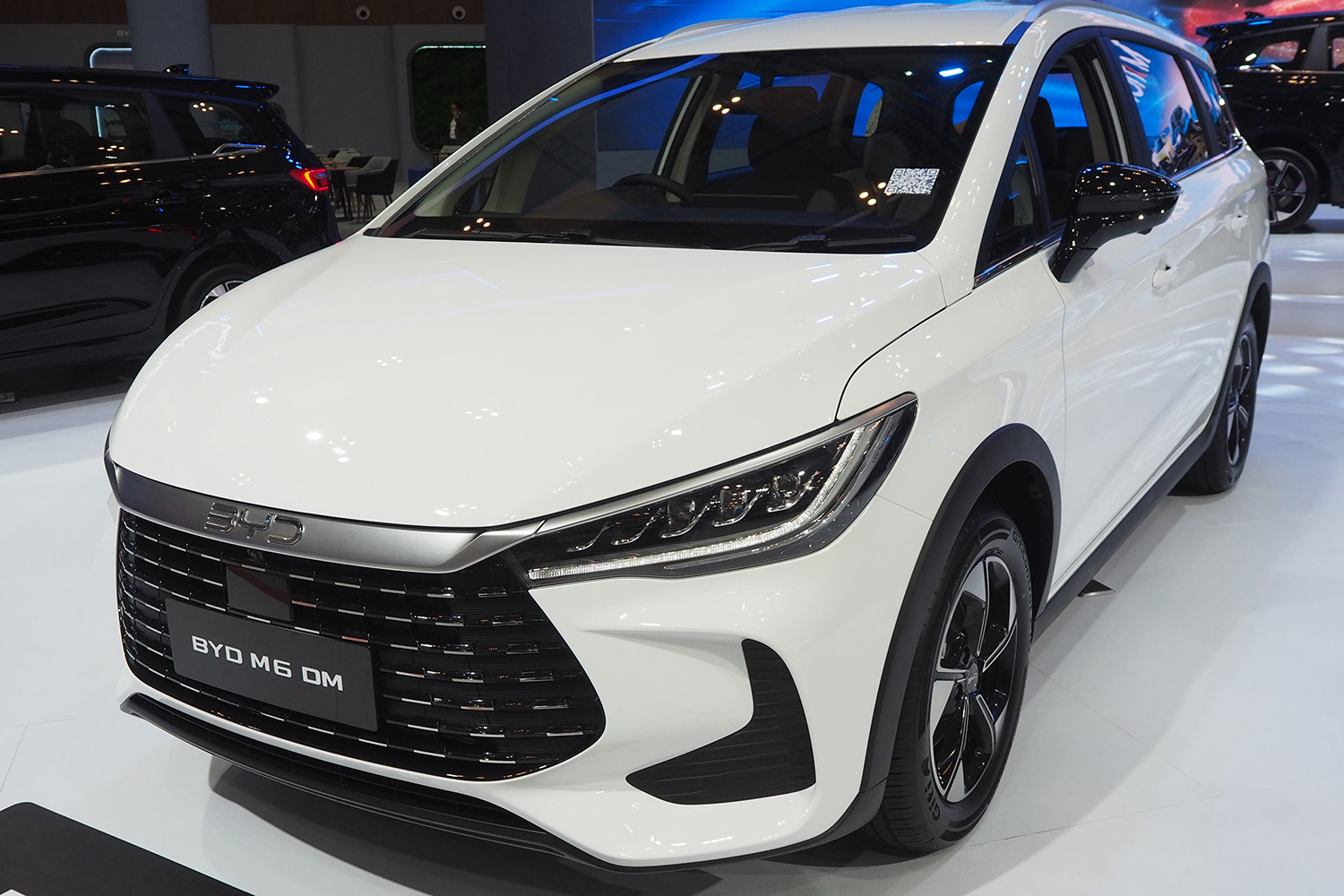 BYD M6 DM