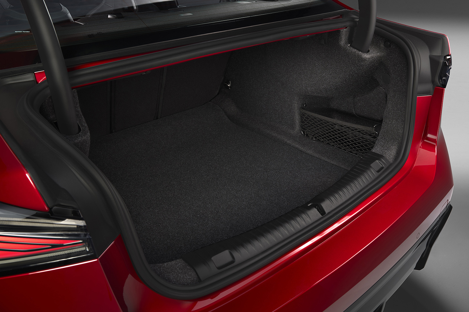 新型BMW 3シリーズはEVとエンジンを両立 〜 画像6