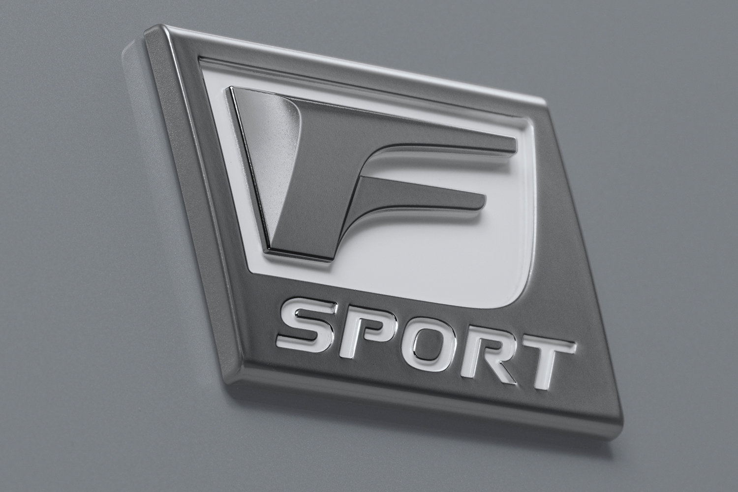 レクサスLXが一部改良を実施してF SPORTを追加設定 〜 画像2