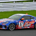 【画像】新しいマシンに新しい路面と初めて尽くしで挑む激戦の鈴鹿！　GR86／BRZ Cup第６戦に挑んだチームタクティに課された試練 〜 画像87