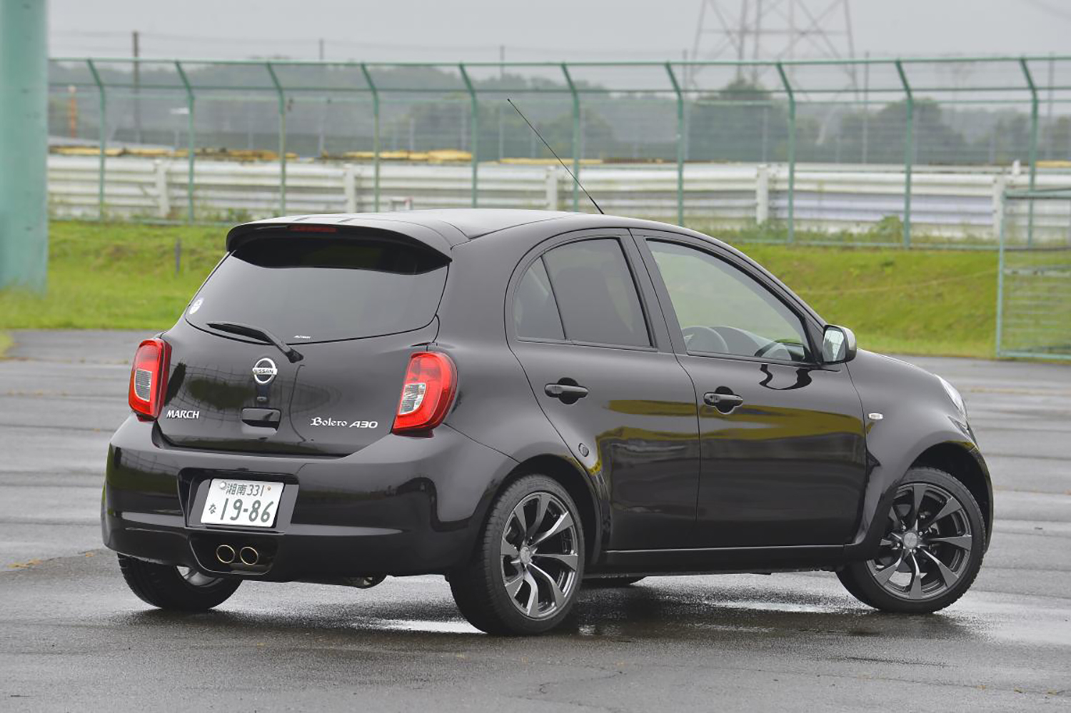 10年前に登場したマーチの限定車「ボレロA30」のヤバすぎる中身 〜 画像15