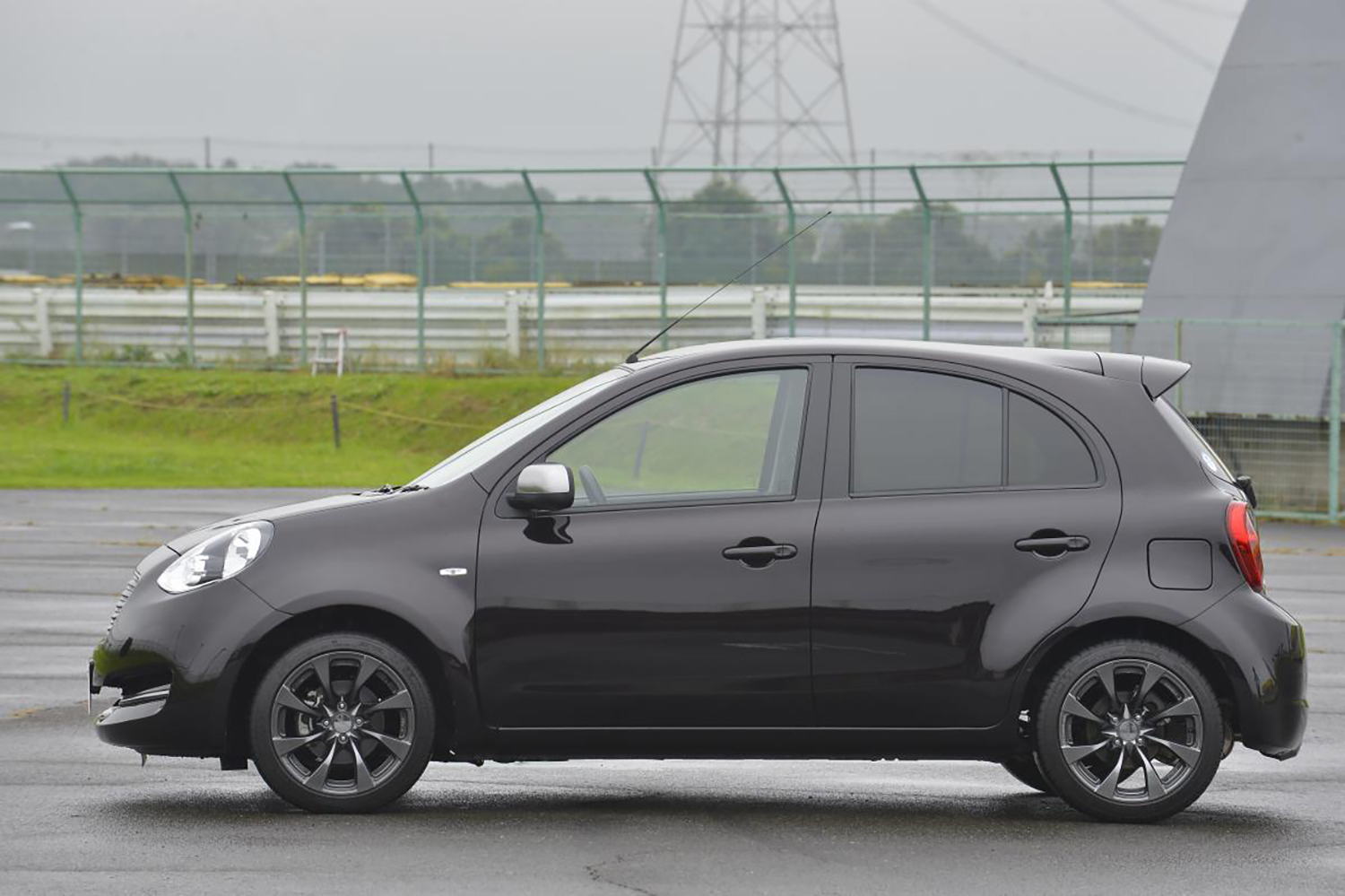 日産マーチ ボレロA30