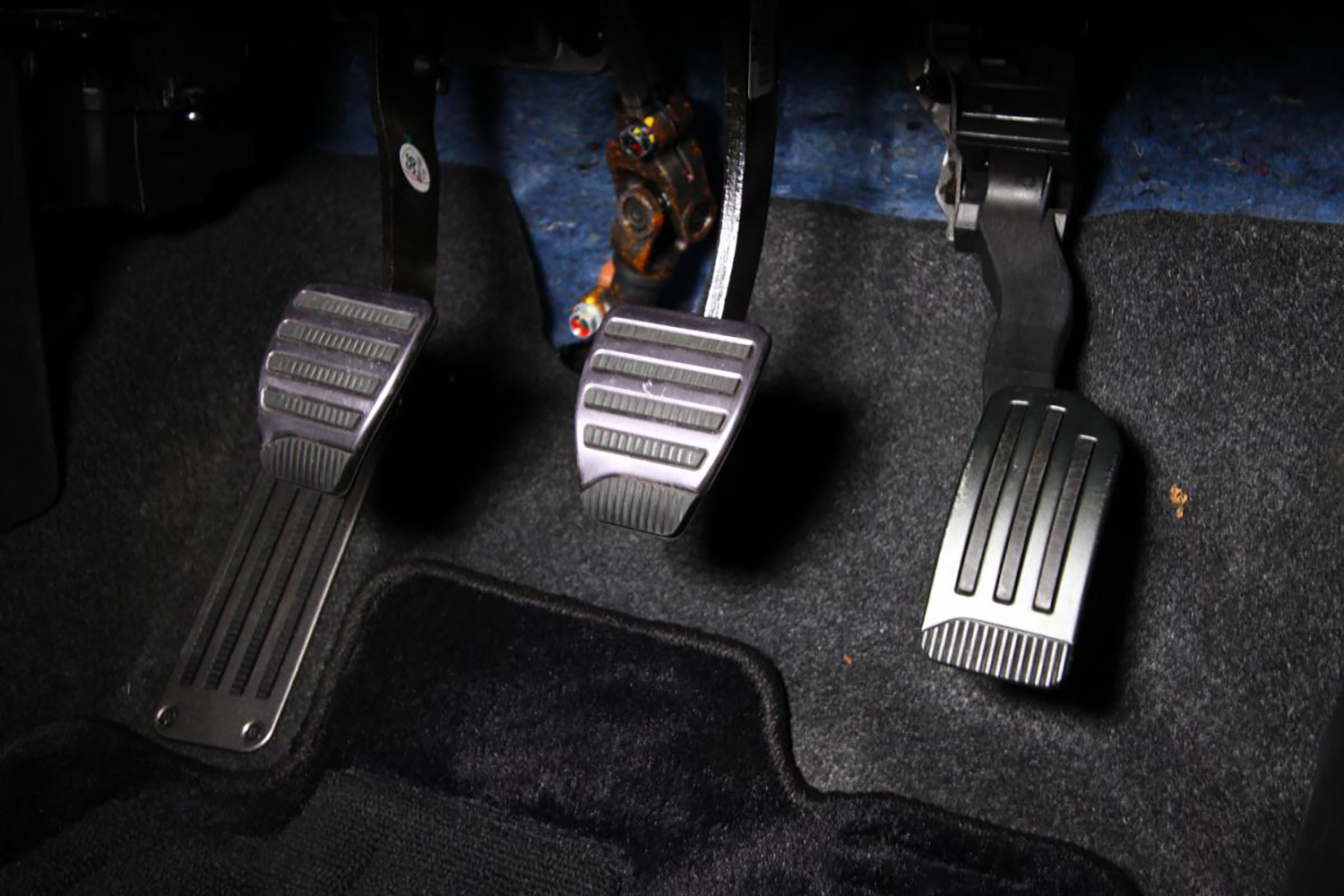10年前に登場したマーチの限定車「ボレロA30」のヤバすぎる中身 〜 画像20