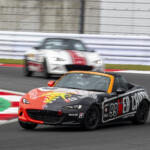【画像】一時はトップ快走も一転……残り５分で起きた悲劇。第37回ロードスター耐久レースはWEB CARTOPチームの悲願ならず 〜 画像8