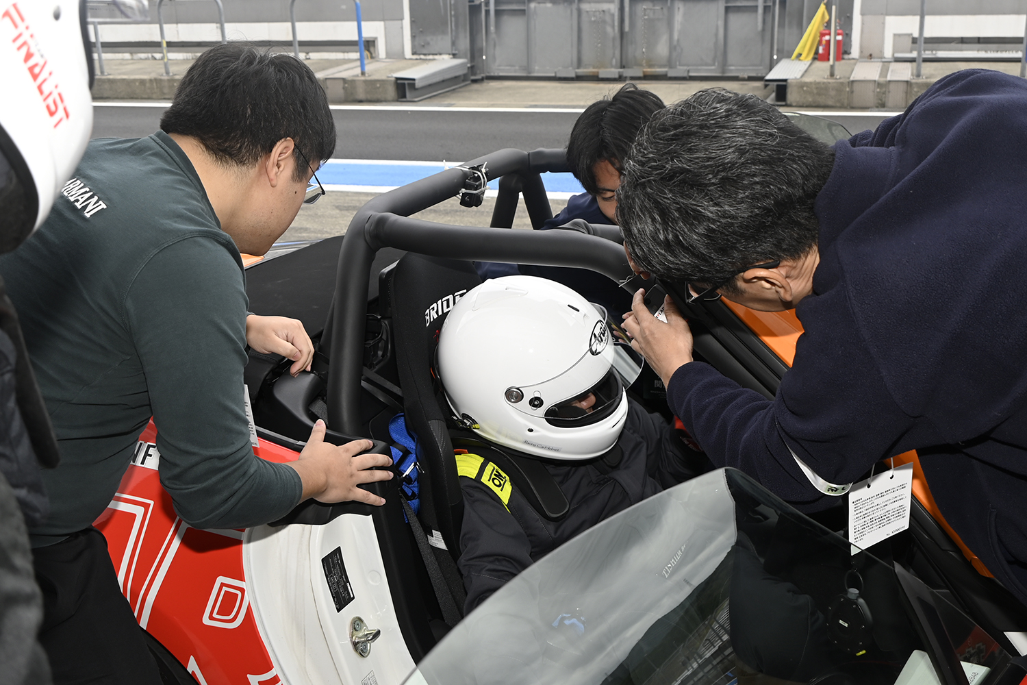 優勝０回のCARトップ＆WEB CARTOP編集部が37回連続出場中のメディア対抗ロードスター耐久レースに挑んだ 〜 画像25