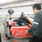 【画像】一時はトップ快走も一転……残り５分で起きた悲劇。第37回ロードスター耐久レースはWEB CARTOPチームの悲願ならず 〜 画像39