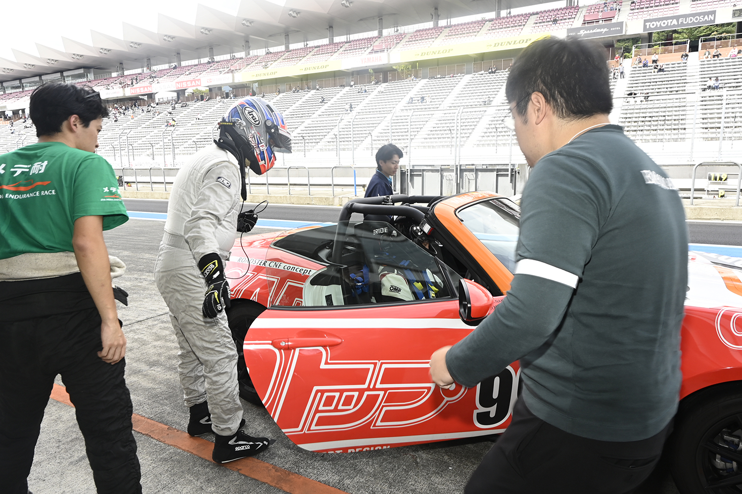 優勝０回のCARトップ＆WEB CARTOP編集部が37回連続出場中のメディア対抗ロードスター耐久レースに挑んだ 〜 画像39