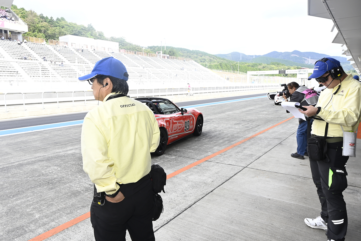 優勝０回のCARトップ＆WEB CARTOP編集部が37回連続出場中のメディア対抗ロードスター耐久レースに挑んだ 〜 画像43