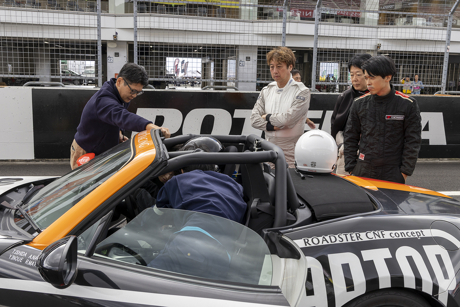 優勝０回のCARトップ＆WEB CARTOP編集部が37回連続出場中のメディア対抗ロードスター耐久レースに挑んだ 〜 画像57