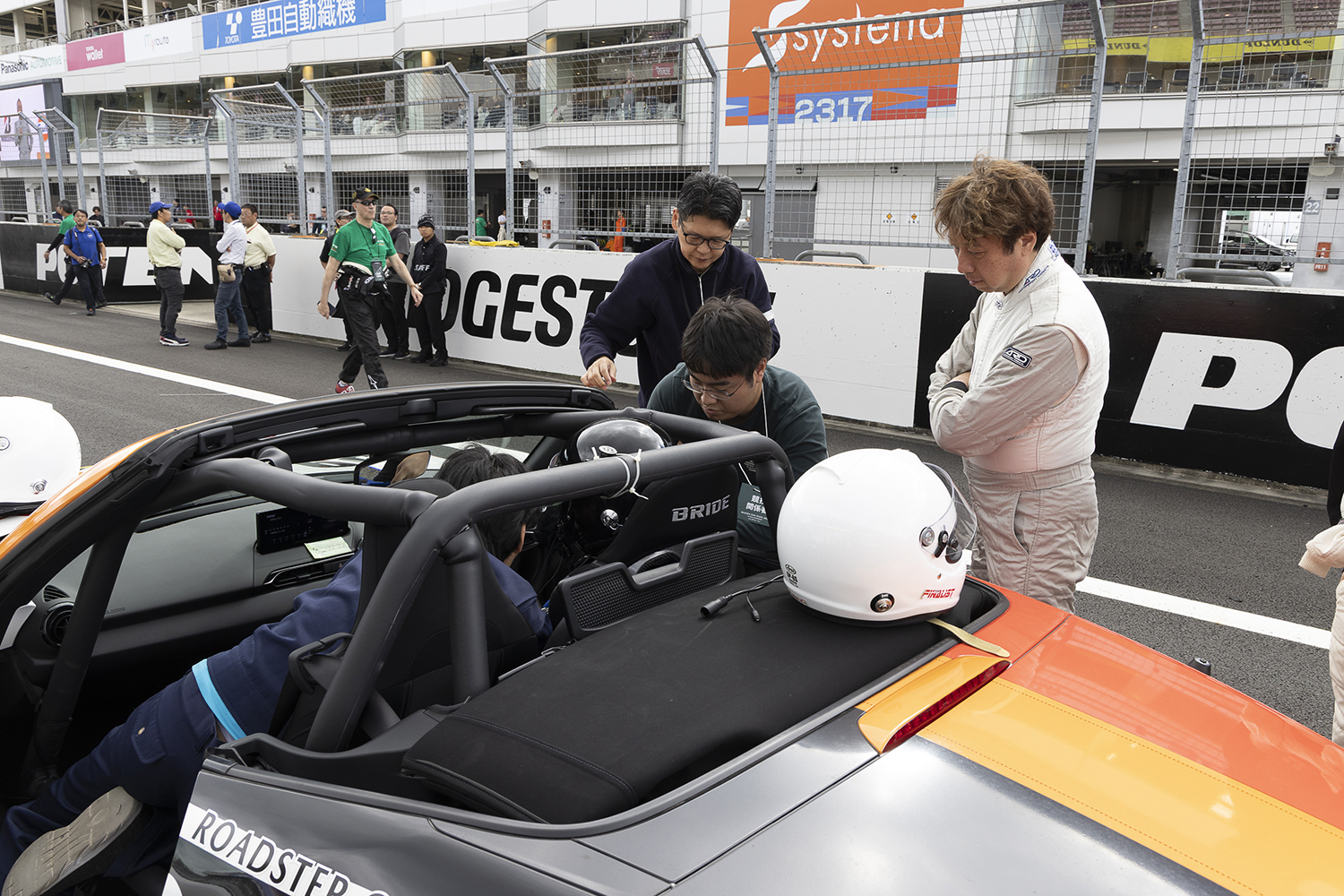 優勝０回のCARトップ＆WEB CARTOP編集部が37回連続出場中のメディア対抗ロードスター耐久レースに挑んだ 〜 画像58