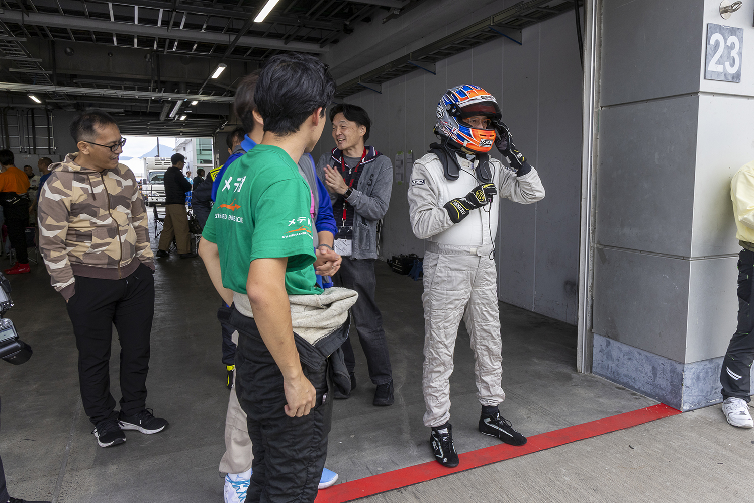 優勝０回のCARトップ＆WEB CARTOP編集部が37回連続出場中のメディア対抗ロードスター耐久レースに挑んだ 〜 画像63