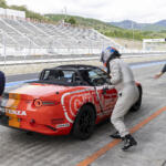 【画像】一時はトップ快走も一転……残り５分で起きた悲劇。第37回ロードスター耐久レースはWEB CARTOPチームの悲願ならず 〜 画像64
