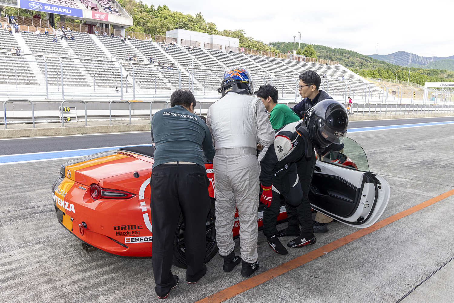 優勝０回のCARトップ＆WEB CARTOP編集部が37回連続出場中のメディア対抗ロードスター耐久レースに挑んだ 〜 画像65