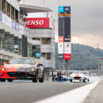 【画像】一時はトップ快走も一転……残り５分で起きた悲劇。第37回ロードスター耐久レースはWEB CARTOPチームの悲願ならず 〜 画像85