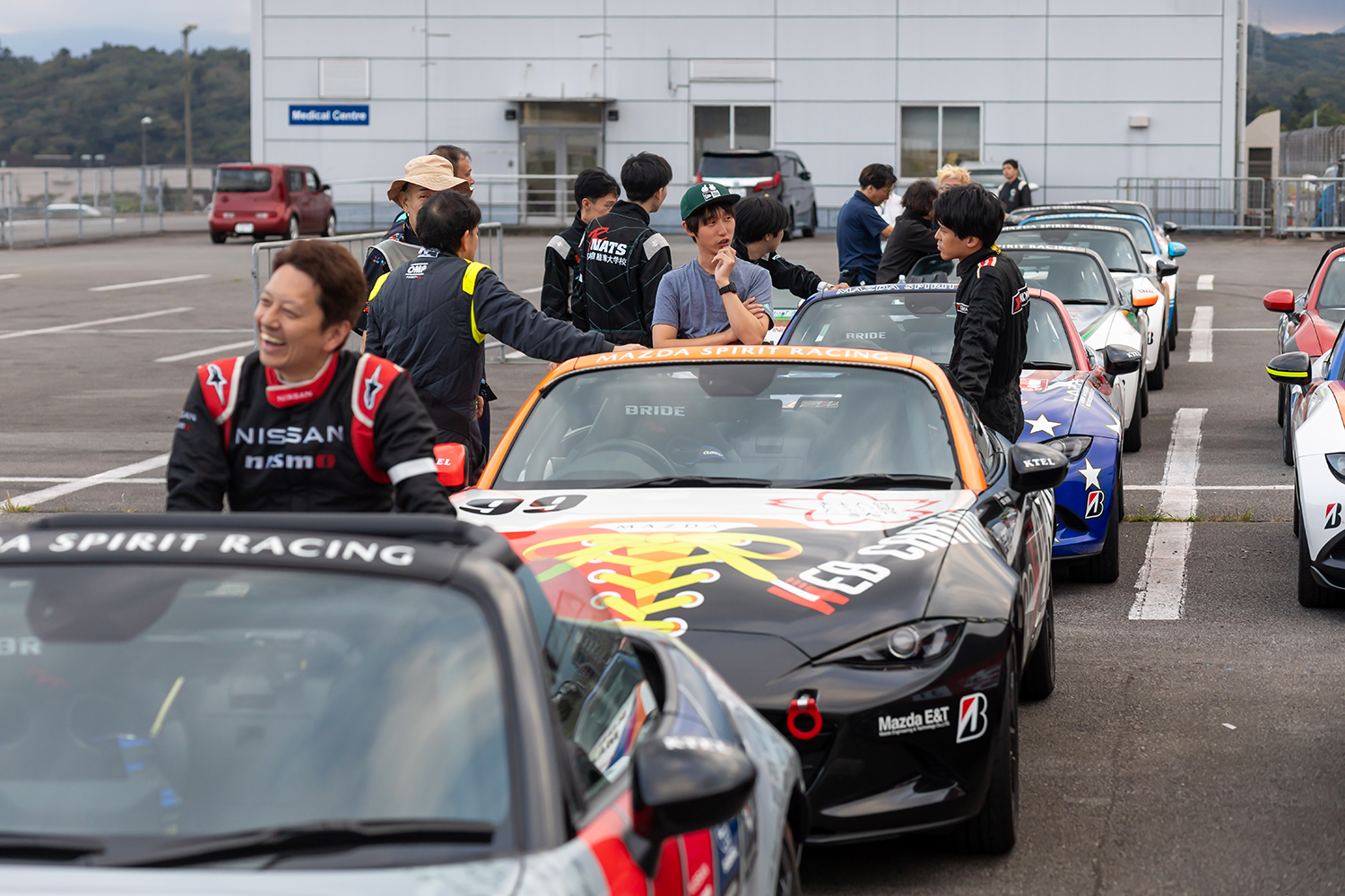 優勝０回のCARトップ＆WEB CARTOP編集部が37回連続出場中のメディア対抗ロードスター耐久レースに挑んだ 〜 画像87