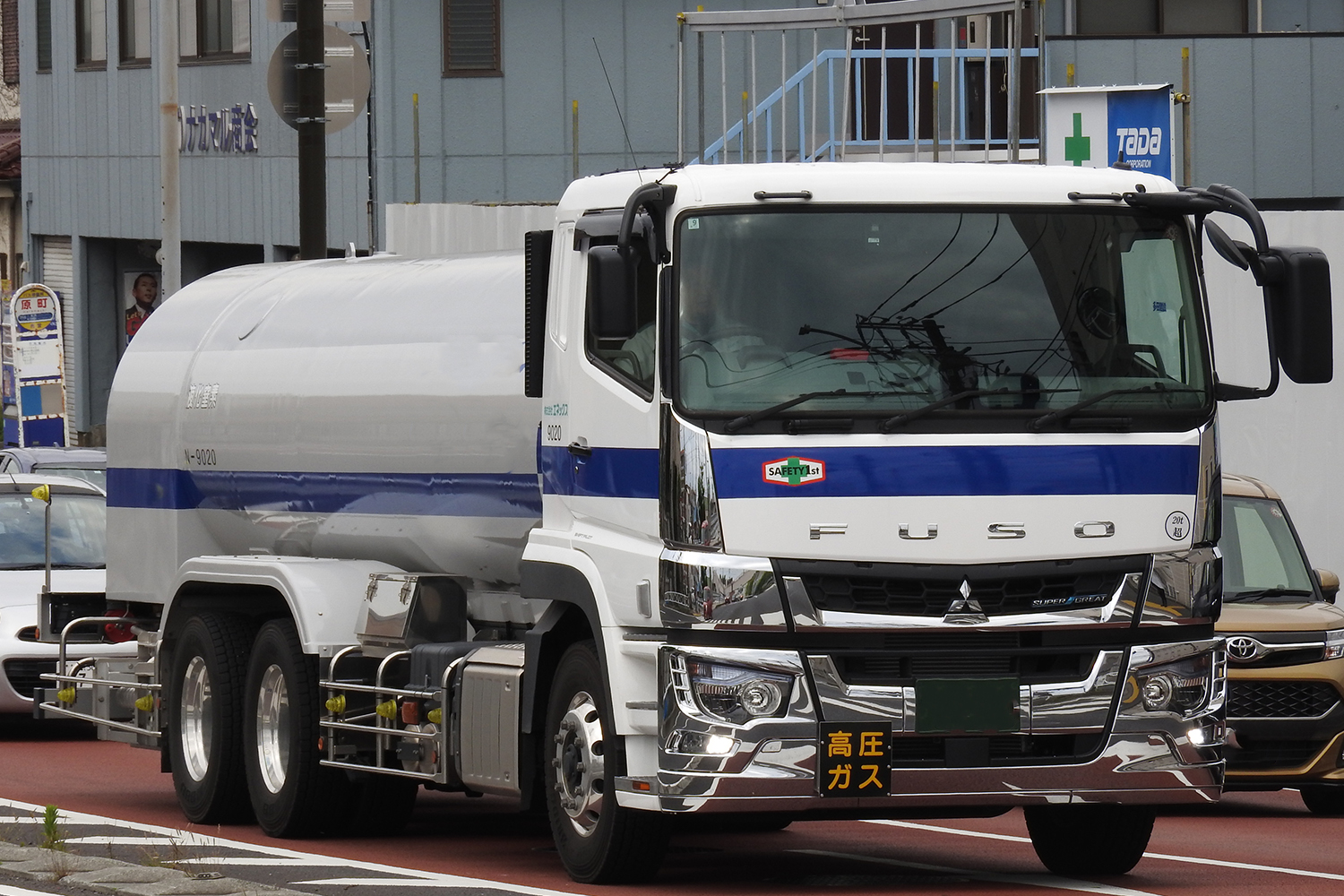 トラックの運転感覚はボディサイズが変わると別次元だった 〜 画像6