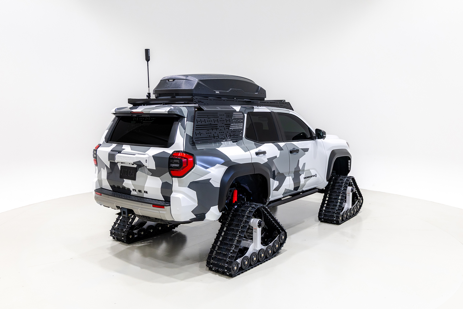 トヨタがSEMAショーに展示する雪道特化型ヨンク「スノーハンターコンセプト」がバケモノだった 〜 画像3