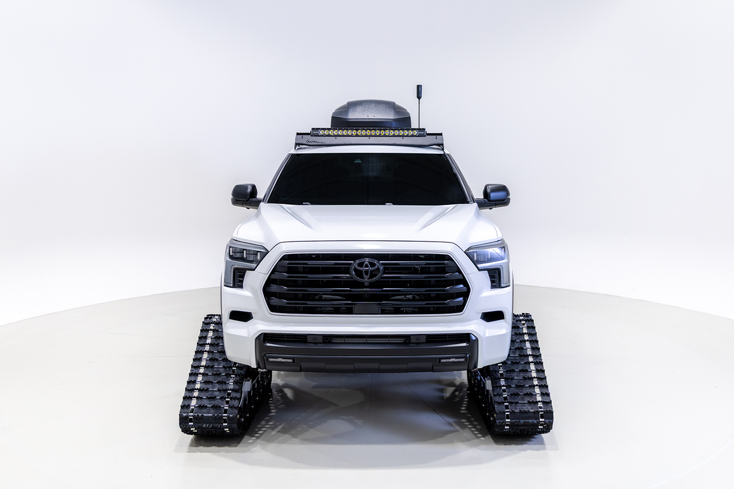 トヨタがSEMAショーに展示する雪道特化型ヨンク「スノーハンターコンセプト」がバケモノだった 〜 画像12