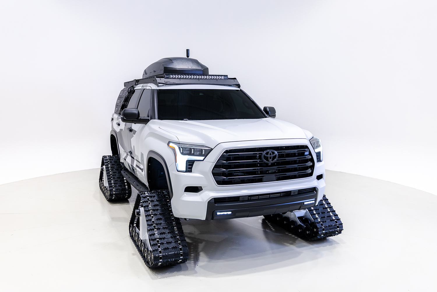 トヨタがSEMAショーに展示する雪道特化型ヨンク「スノーハンターコンセプト」がバケモノだった 〜 画像13