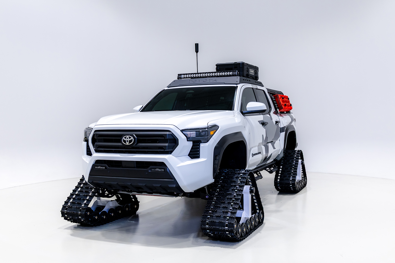 トヨタがSEMAショーに展示する雪道特化型ヨンク「スノーハンターコンセプト」がバケモノだった 〜 画像27