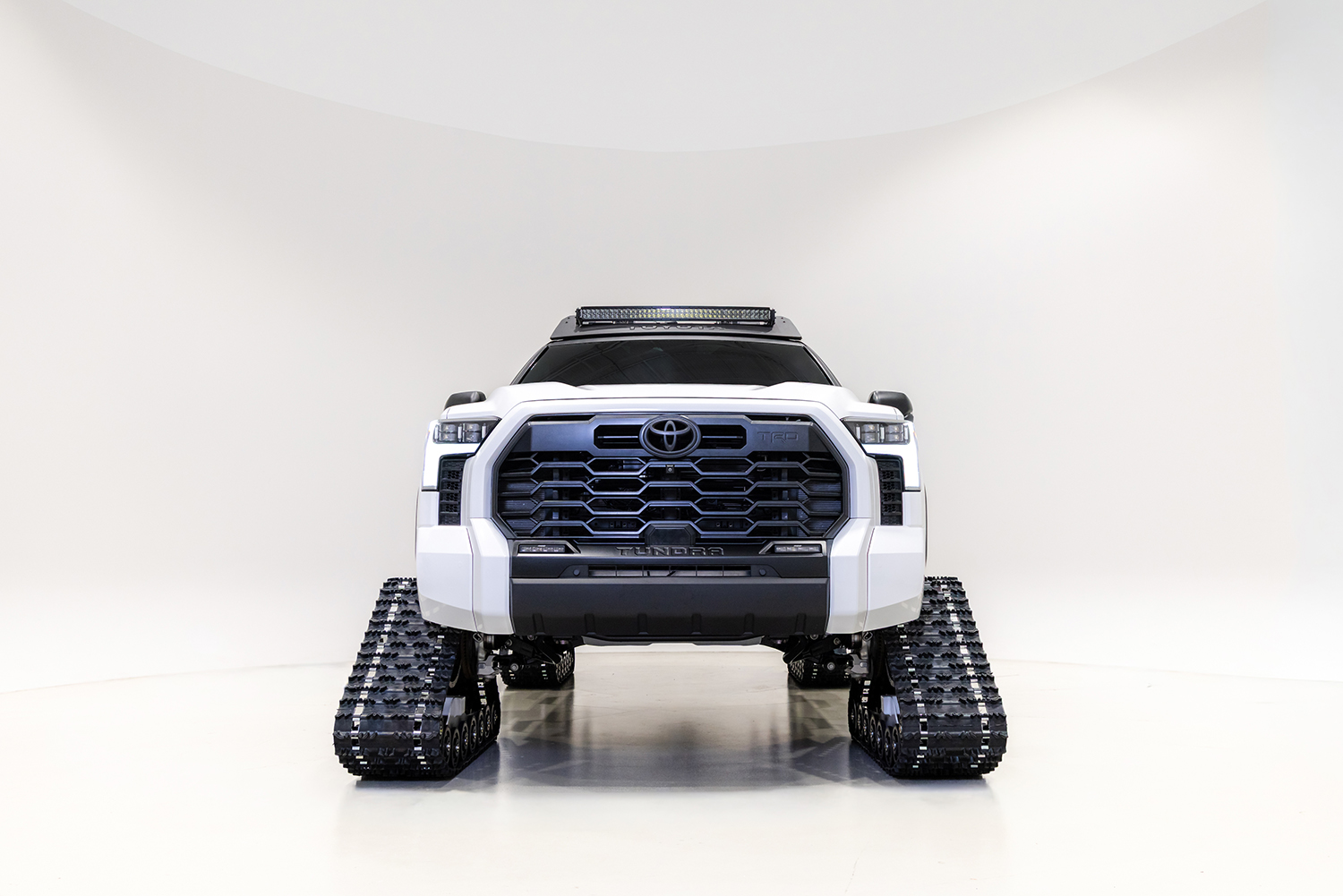 トヨタがSEMAショーに展示する雪道特化型ヨンク「スノーハンターコンセプト」がバケモノだった 〜 画像33