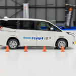 【画像】【試乗】ドイツ御三家がこぞって採用！　ハンコックの最新スタッドレス「iZ3」が示した氷上での安心性能 〜 画像4