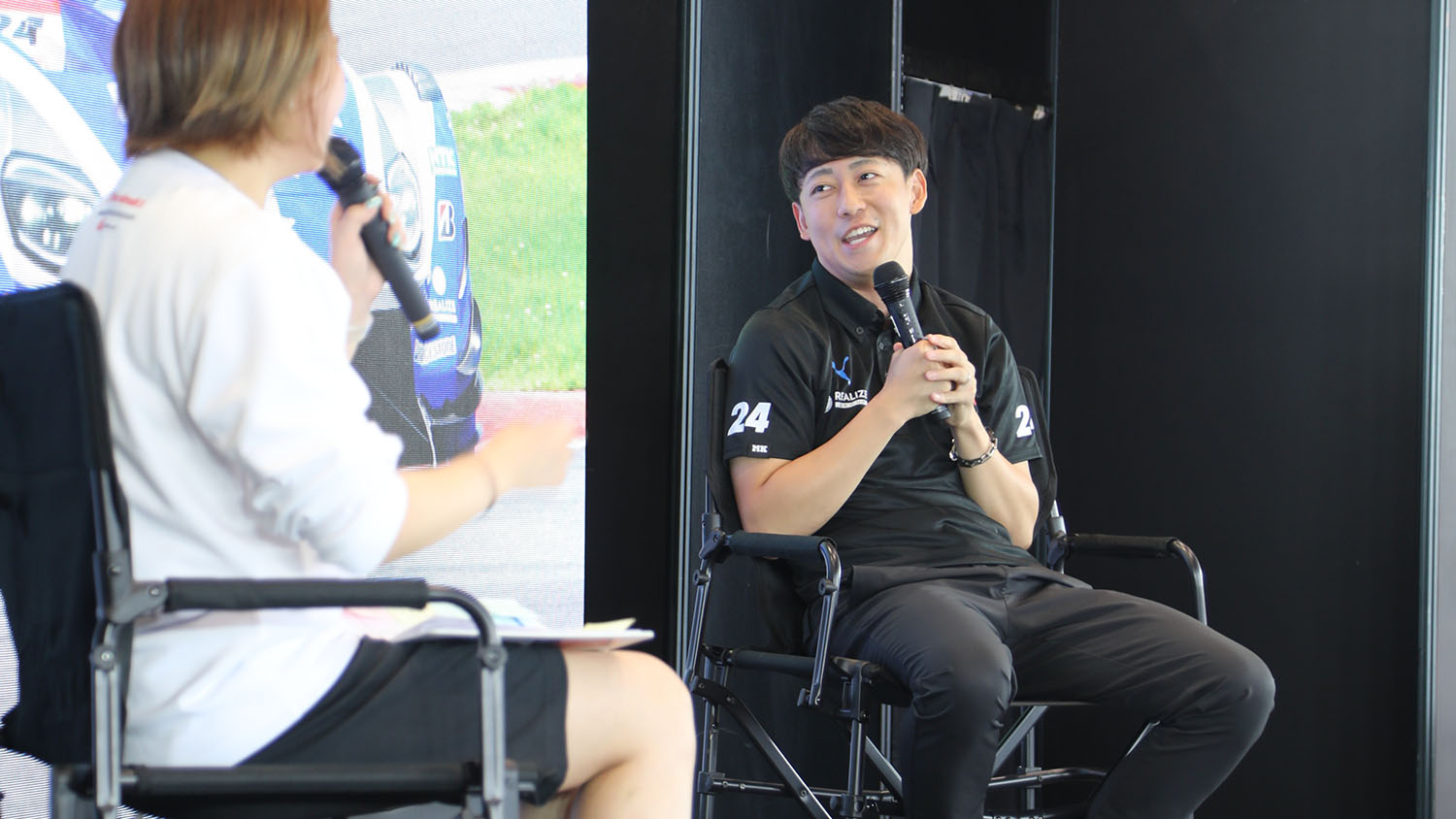 カーナンバー24 KONDO RACINGの三宅淳詞選手