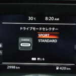 【画像】ノーマルか、ニスモか。新型フェアレディZを乗り比べて「オレなら標準車を買う」とドリキンが断言する理由【土屋圭市 峠賛歌】 〜 画像27