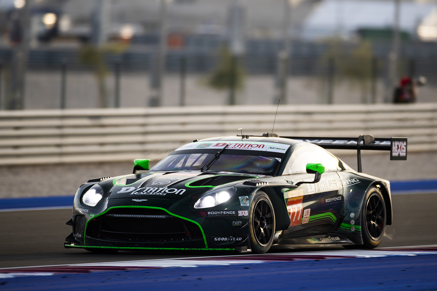 27号車のアストンマーティン・ヴァンテージAMR LMGT3 〜 画像27