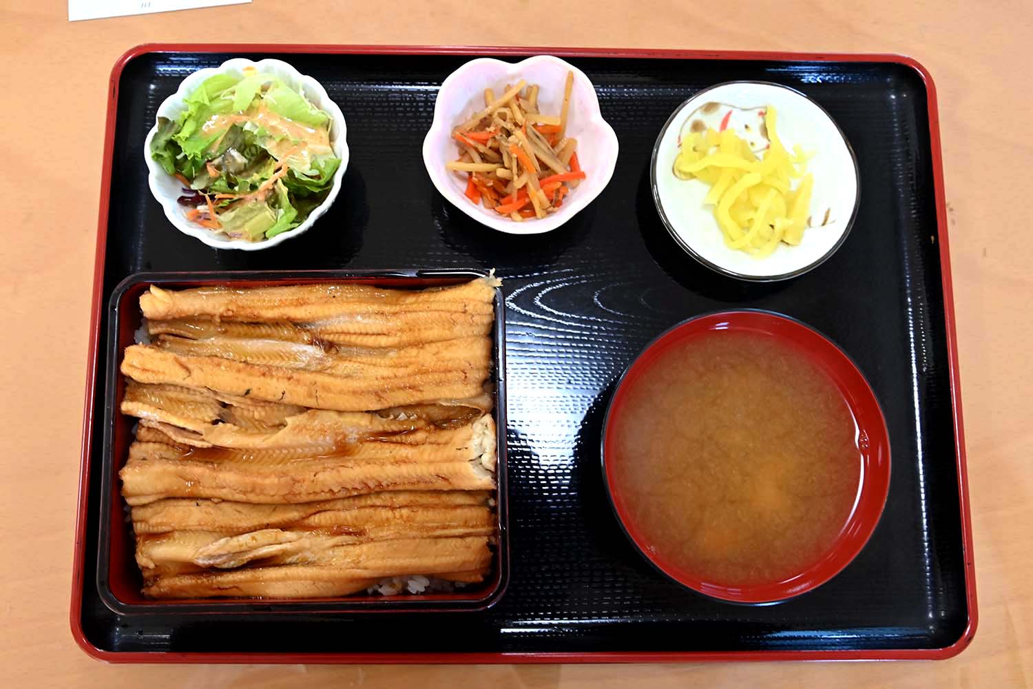 1400円のかもめ食堂・穴子丼はアクアラインを渡ってでも食べに行くべし【Ｐ専食堂】 〜 画像3