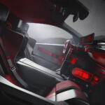 【画像】伝説のラリーカー「205 T16」がEVで蘇る！　816馬力のコンセプトカー「プジョーE-T16コンセプト」の卒倒する中身 〜 画像28