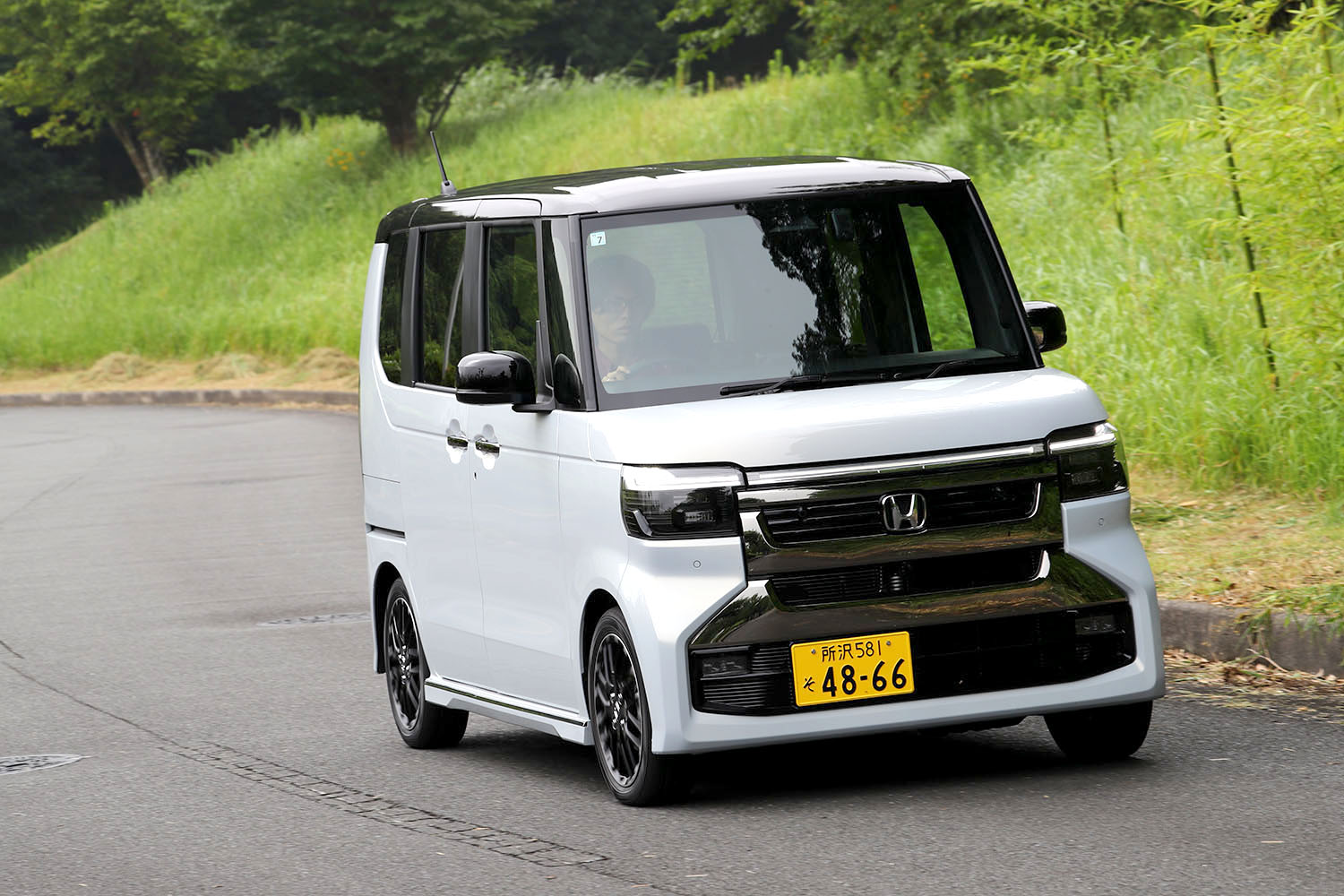 ホンダN-BOX CUSTOMの走行