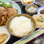 【画像】なぜ巨大パチンコ店の駐車場に!? 　茨城・牛久の「看板が見えない食堂」が提供する奇跡の定食に悶絶【Ｐ専食堂】 〜 画像10