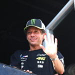 【画像】最強の２輪ライダー「ロッシ」も登場しファンは大熱狂！　スパ24時間レースはパレードから大盛り上がり【みどり独乙通信】 〜 画像29