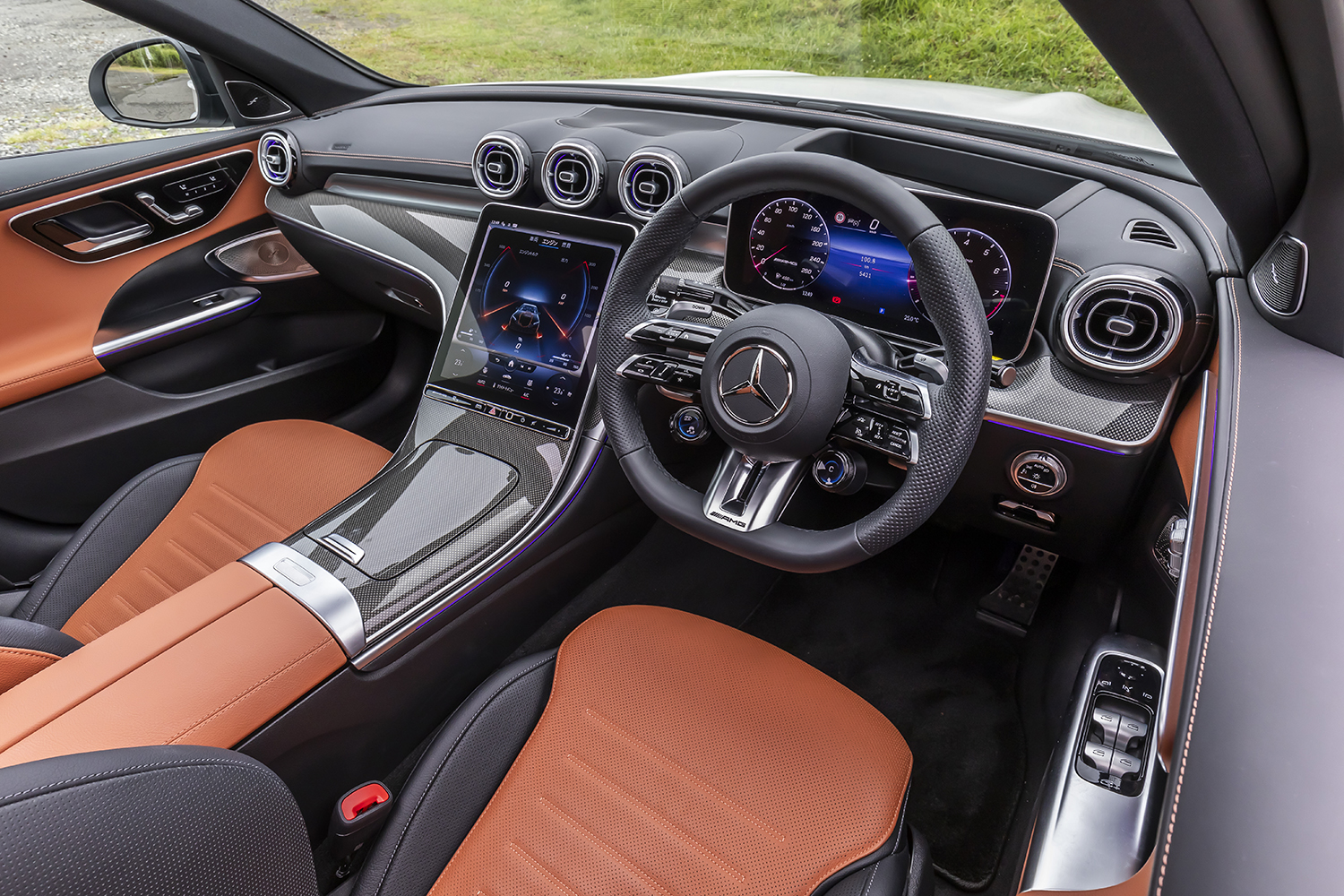 メルセデスAMG C 43 4MATICのインパネ