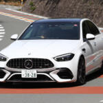 【画像】ガンさんをも驚かせたボディ剛性と1000Nm超えの電動パワートレイン！　新世代AMG C63にほぼ弱点なし【ガンさんこと黒沢元治のDPQ：メルセデスAMG C 63 S E パフォーマンス編】 〜 画像1