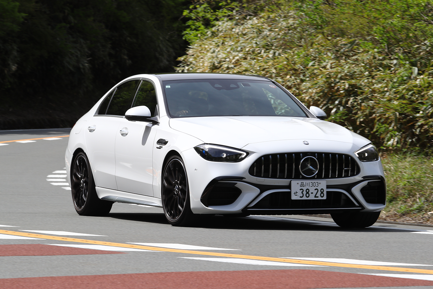 680馬力・1020Nmを誇るメルセデスAMG C 63 S Eパフォーマンスの加速にガンさんもビックリ【ガンさんこと黒沢元治のDPQ：メルセデスAMG C 63 S E パフォーマンス編】 〜 画像2