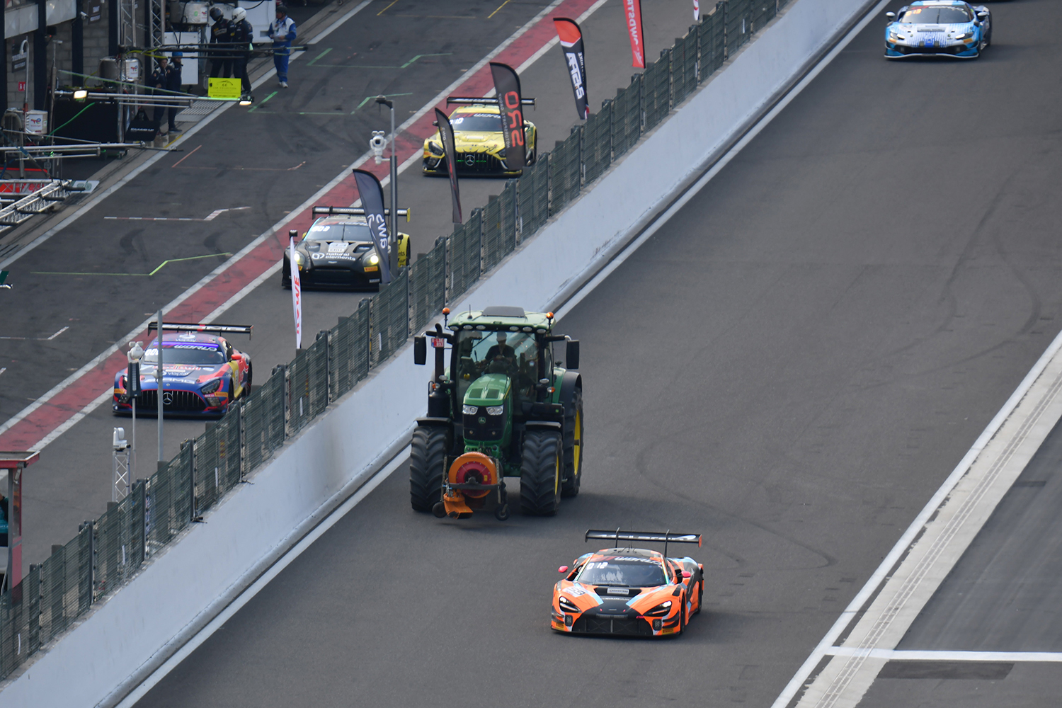 モータースポーツ誌も報道しないスパ24時間レースの舞台裏【みどり独乙通信】 〜 画像12