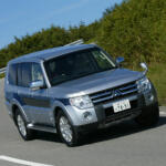 【画像】【試乗】一度は歴史から消えた名車が“極上の乗り心地”で復活！　新型パジェロが見せた電子制御でごまかさない完全進化 〜 画像22