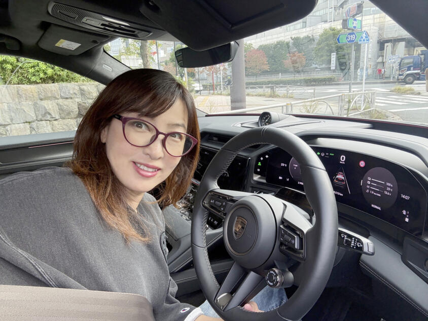 「ポルシェ＝911」の固定観念はもったいない！　最新EVからハイブリッドまで4台一気乗りで見えた“今の最適解”【吉田由美の美ーハー・カーライフ】