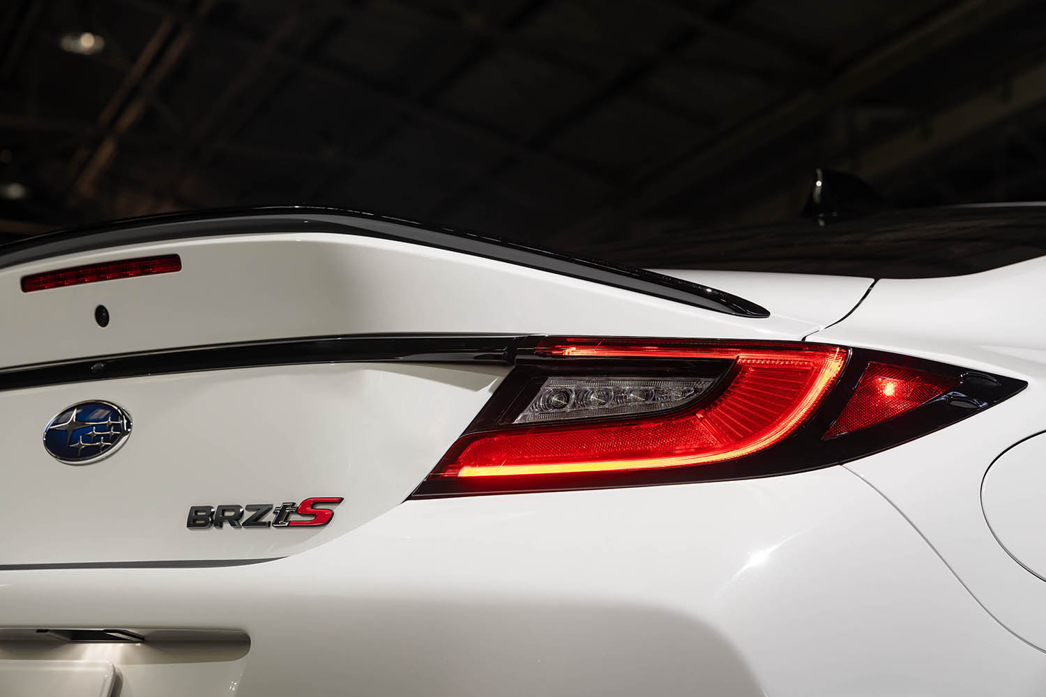 スバルがWRXとBRZの米国上陸を記念した限定モデル「GD25」「ZC15」を発表 〜 画像20