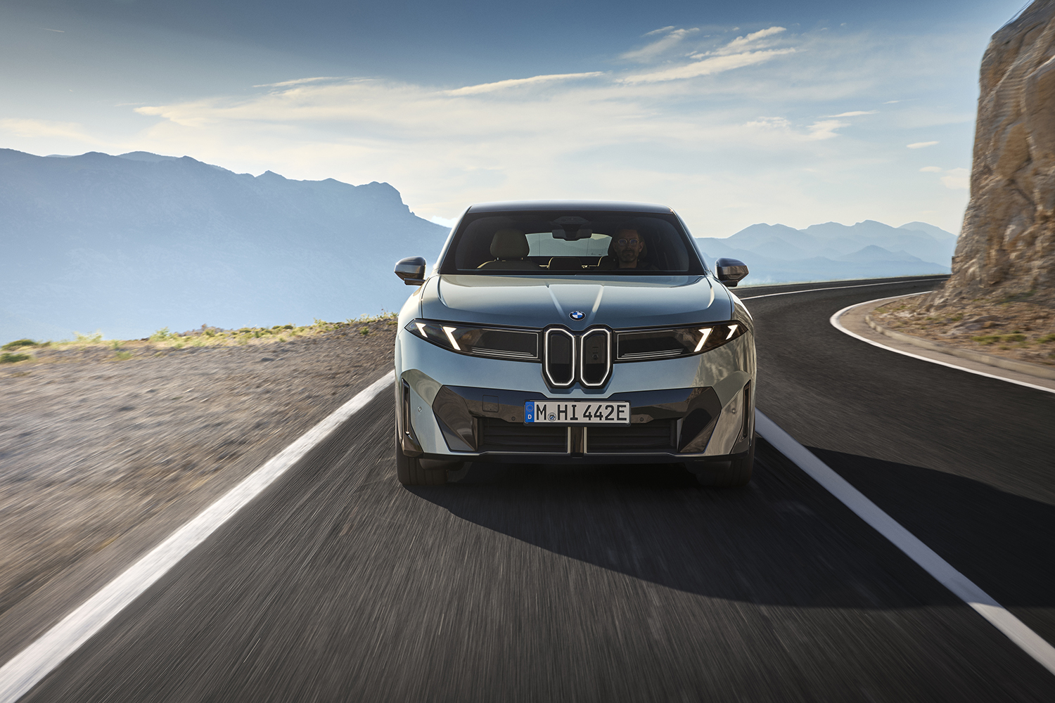 BMWのノイエクラッセ第3弾「iX4」が世界初公開 〜 画像54