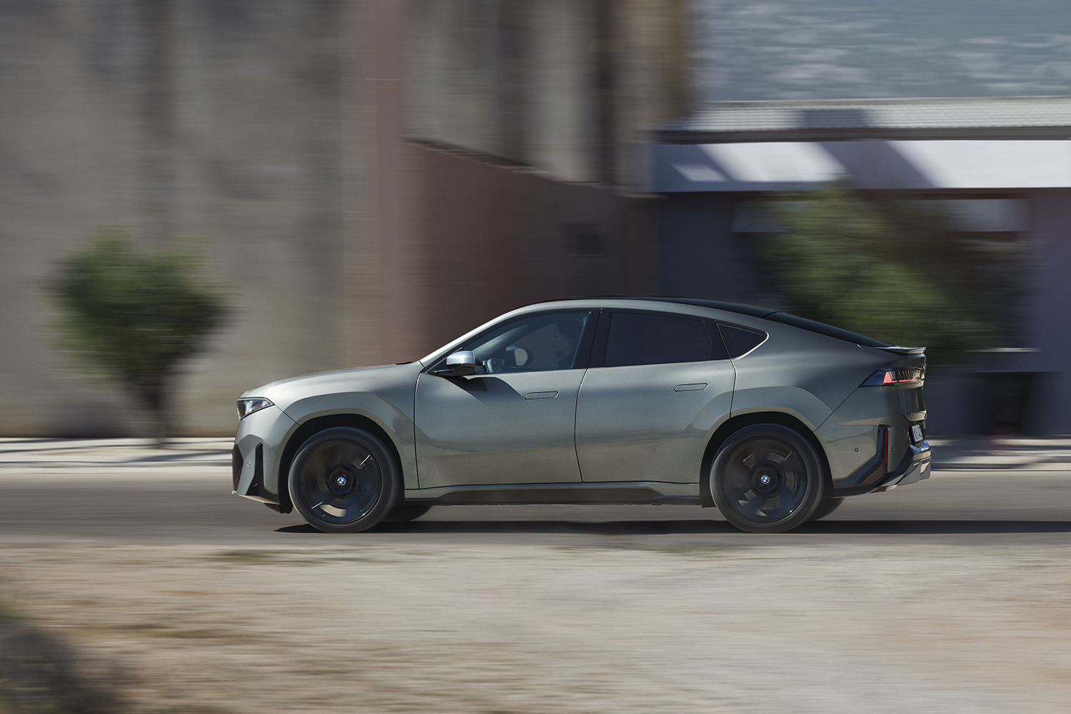 BMWのノイエクラッセ第3弾「iX4」が世界初公開 〜 画像57