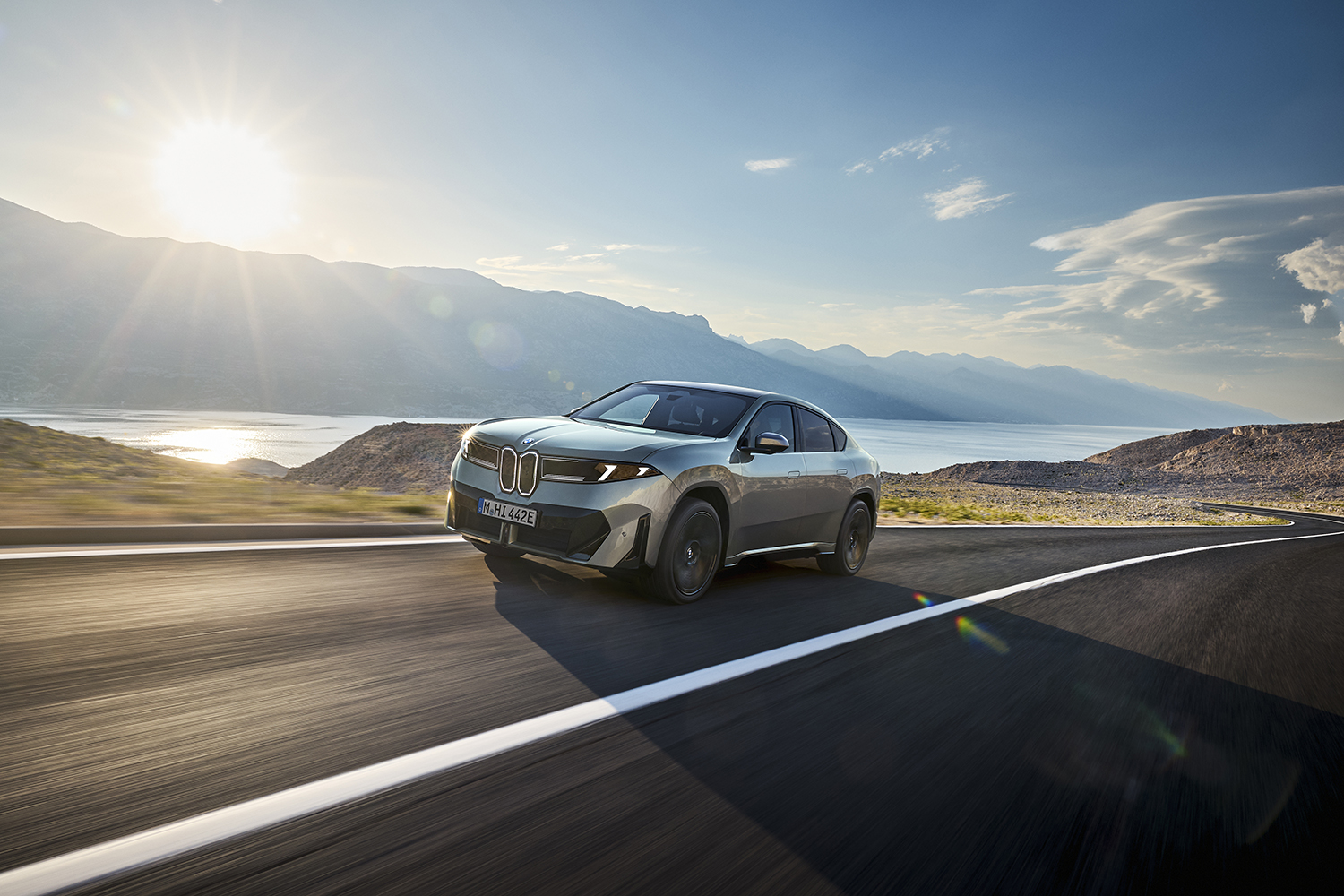 BMWのノイエクラッセ第3弾「iX4」が世界初公開 〜 画像61