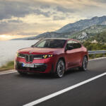 【画像】BMWの新型EVクーペSUV「iX4」世界初公開！　 800km超の航続距離と612馬力を実現 〜 画像67