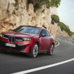 【画像】BMWの新型EVクーペSUV「iX4」世界初公開！　 800km超の航続距離と612馬力を実現 〜 画像68